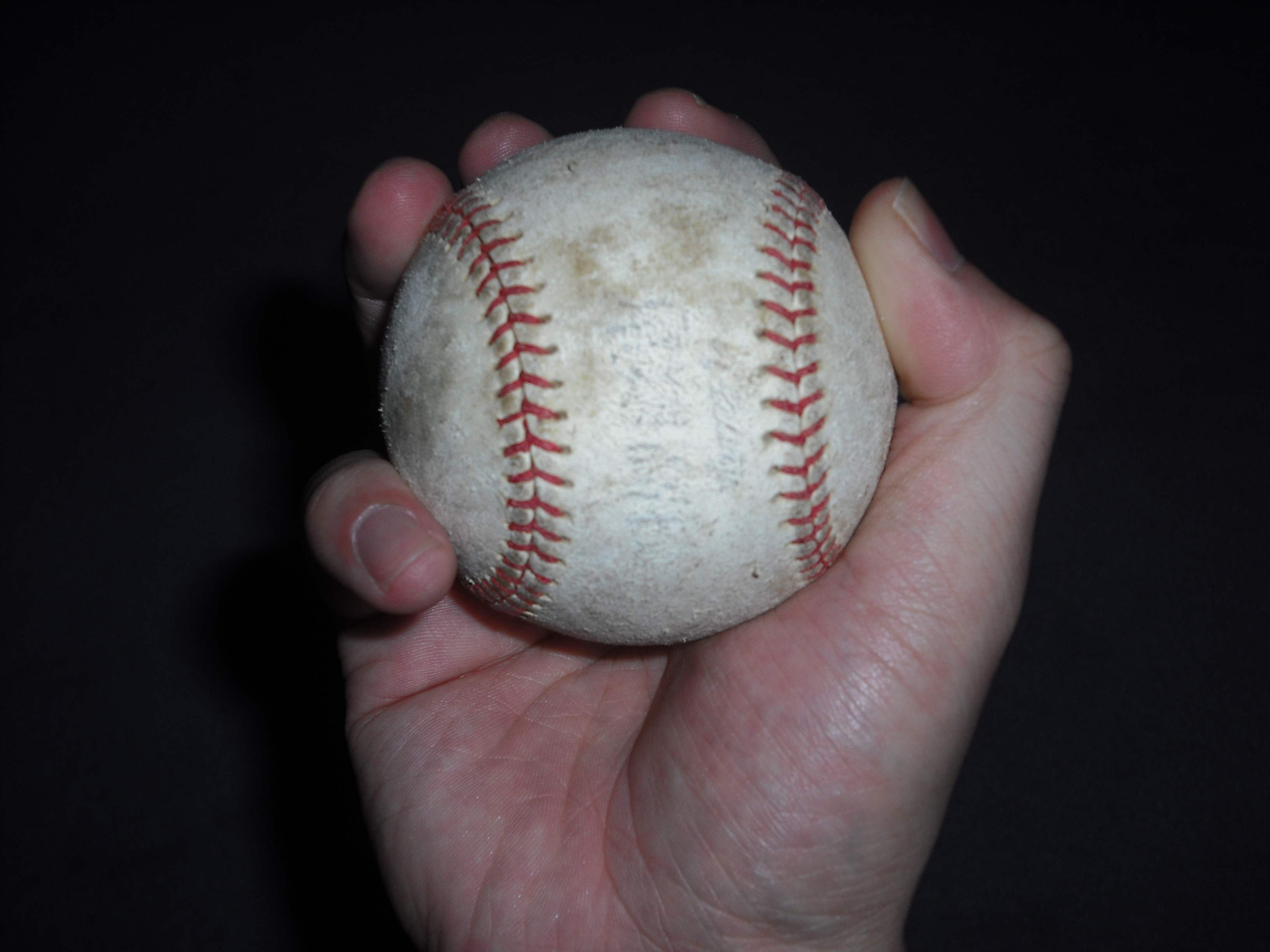 アノニマスデザインの一つ野球のボール